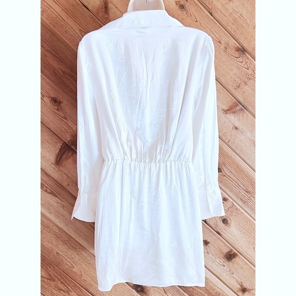 NWT Zara Satin Effect Mini Dress Long Sleeve White Sexy V Neck Collared Button S - Picture 3 of 12